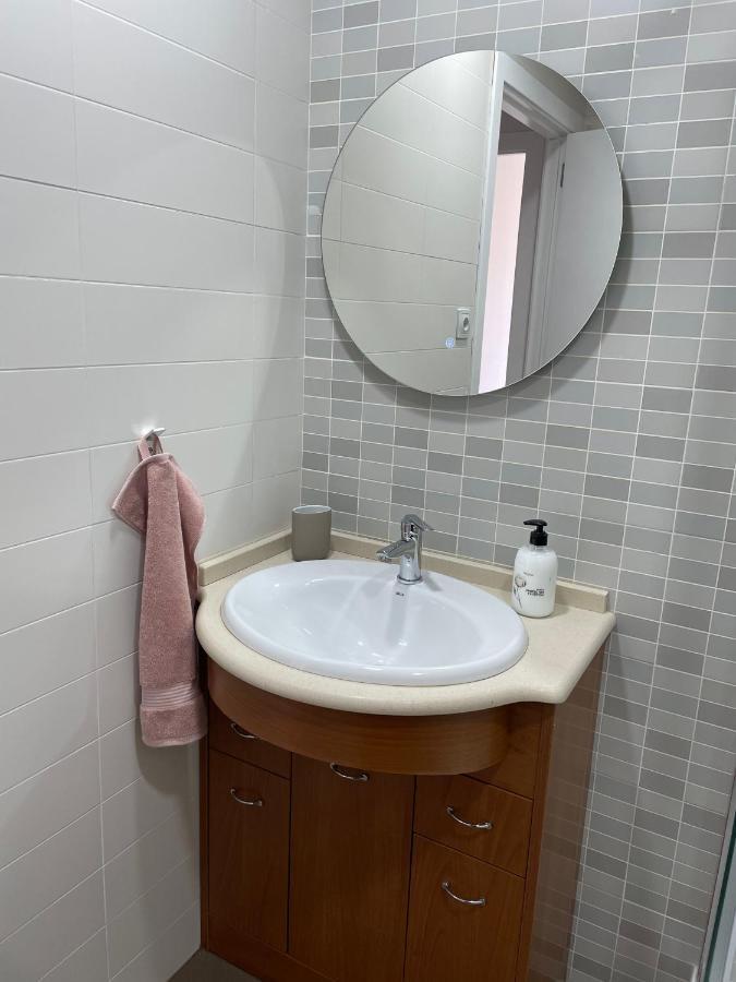 Acogedor Apartamento Vallparadis Con Parking Terrassa Eksteriør bilde